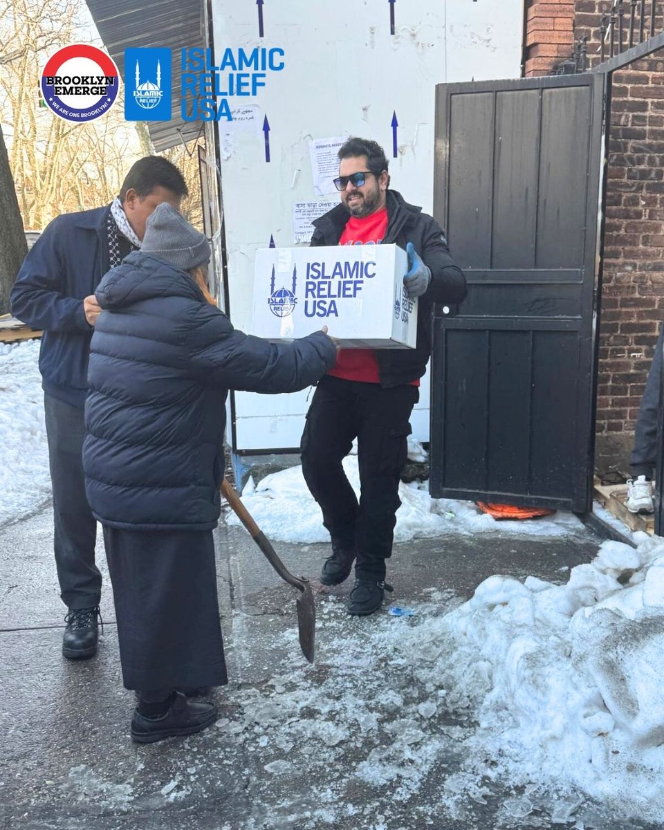 EmergeBrooklyn's tweet photo. Families returned home with the support they need for the blessed month ahead.
This project is being implemented with the generous support of Islamic Relief USA.
We are very grateful for the efforts everyone put. Thank you!
#RamadanSupport #islamicreflief #irusa https://t.co/xJIoGTzYqp