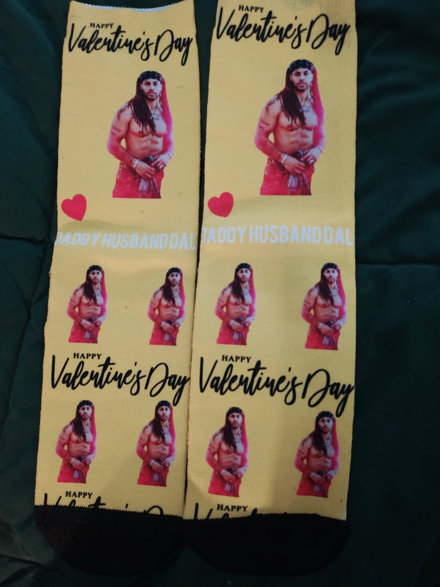 Gemin Twin S. Nixon tweet media