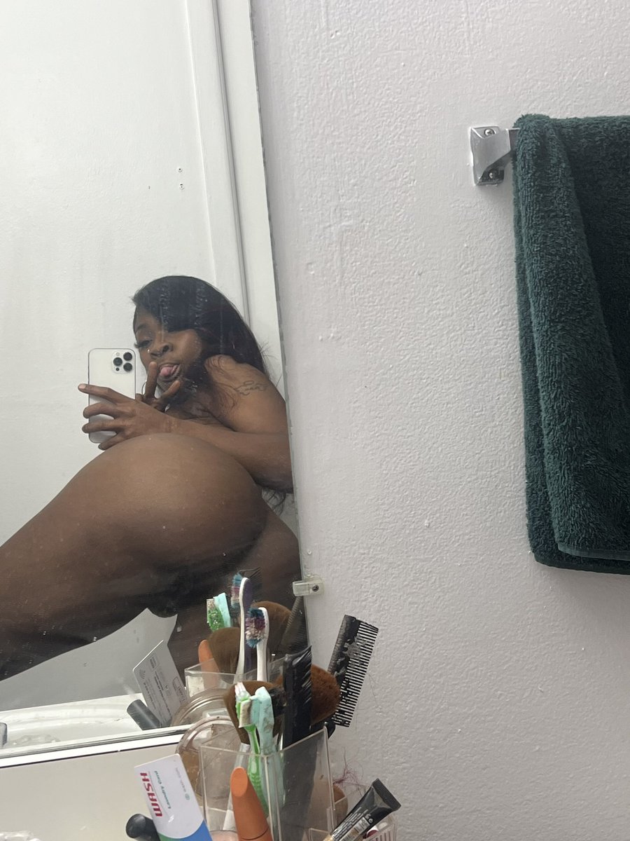 dcthebody's tweet photo. HAPPY VALENTINE DAY 💌!  
free link in bio DROP @8pm 😝!!!

#RISERCONCERTD1 #NSFW #Nudes #ValentinesDay #ValentinesDay2026 #valentines  #onlyfans https://t.co/2OimBcb748