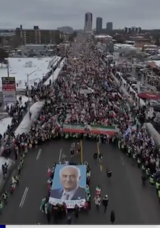 StructuralView's tweet image. تشابه تاریخی دو اشتباه بی نظیرند. البته فقط برای آنها که می اندیشند. 
#از_دموکراسی_بگو