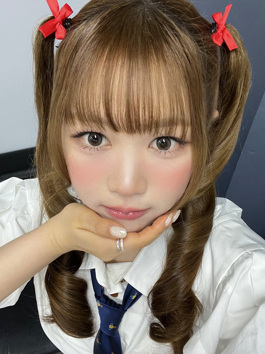 lovetoyeon's tweet photo. https://t.co/gcFSKlAoK2