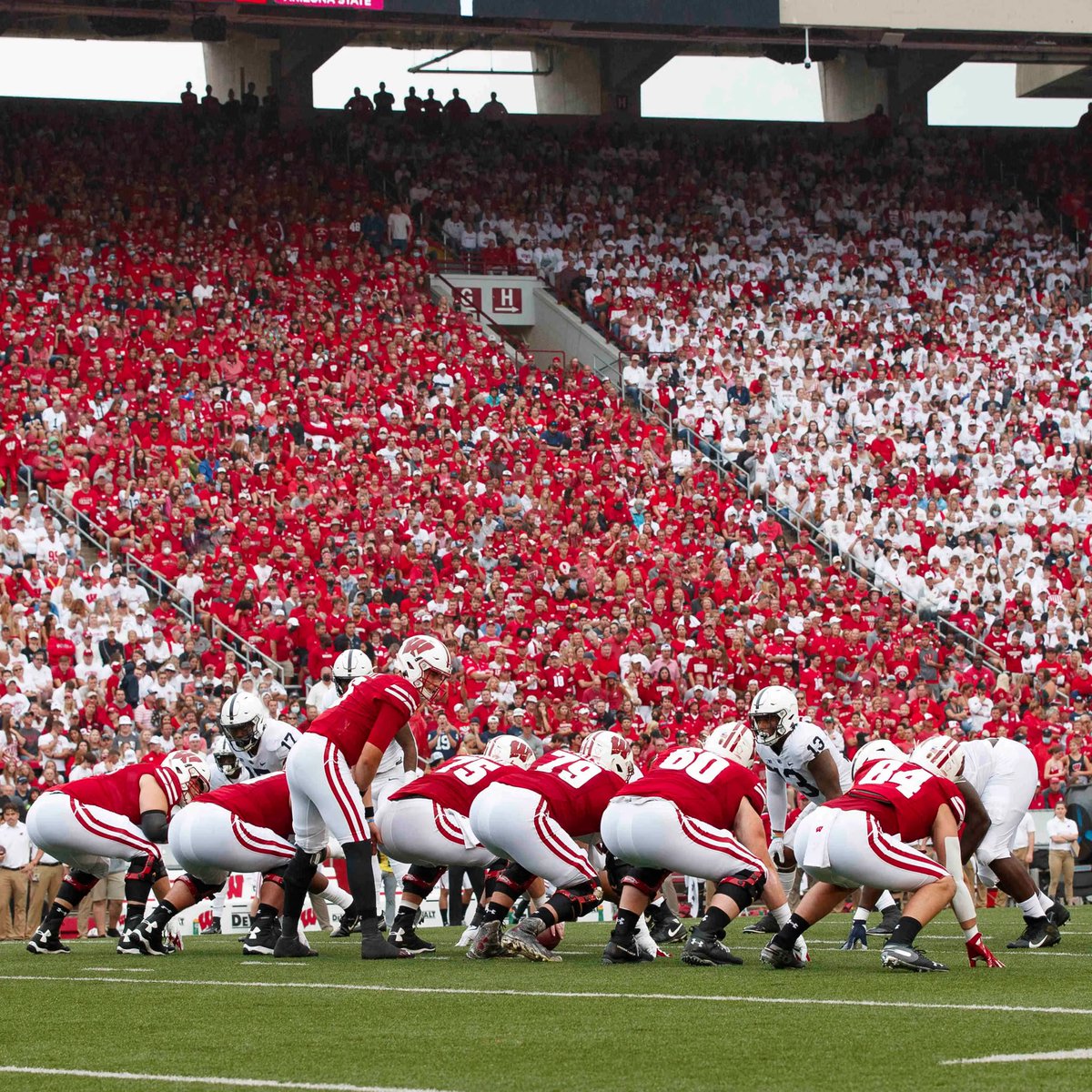 Slash Football Feature 🏈 tweet media