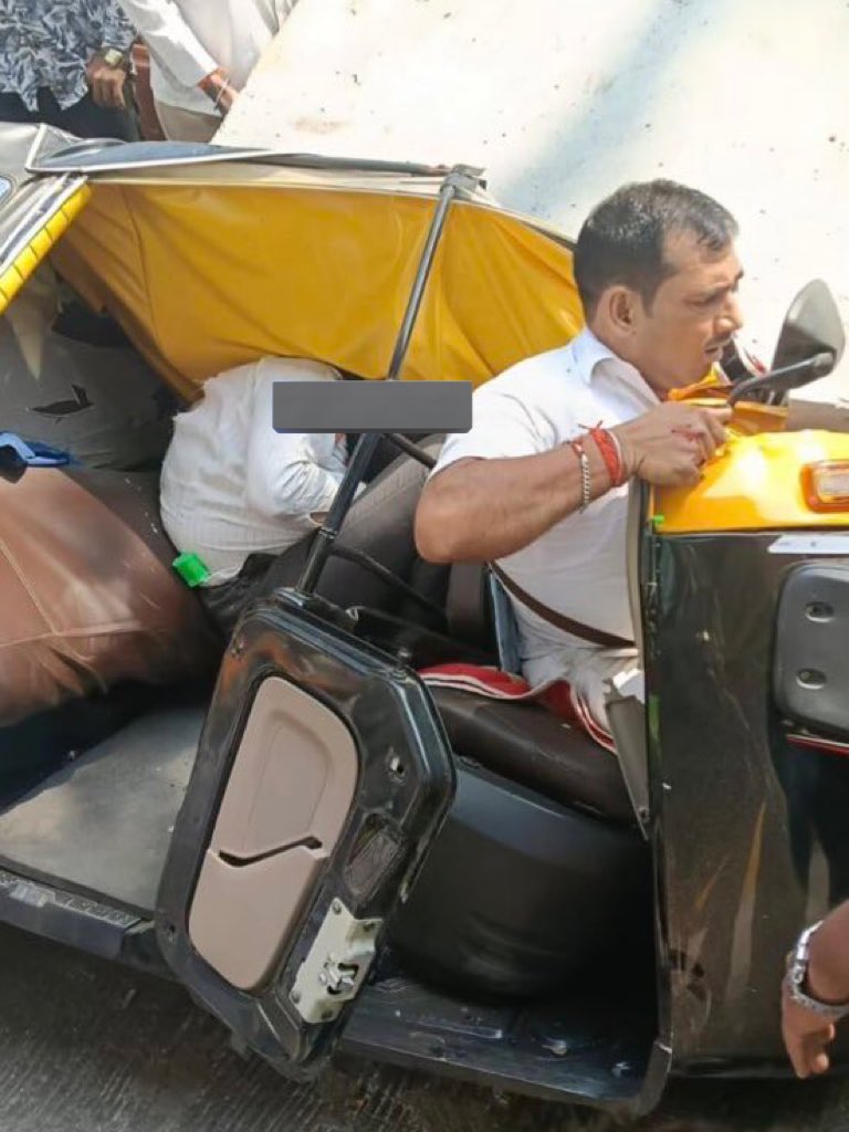 Bro’s name was Ramdhani Yadav

Bro was from a small town in Uttar Pradesh

Bro came to Mumbai just to travel and see the city

Bro took an auto to go somewhere

Bro was sitting like any normal passenger

Bro was checking his phone, minding his own business

Suddenly, a big metro