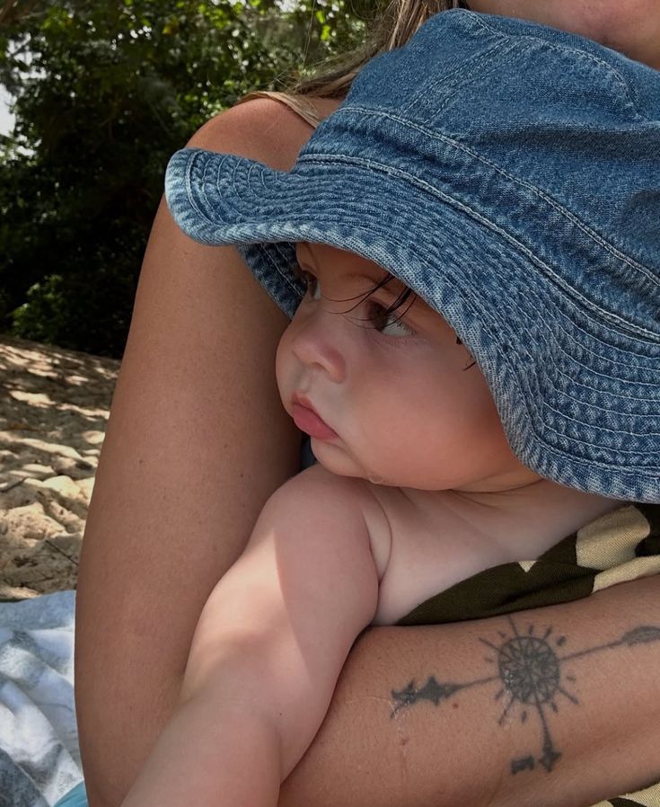 Baby's (@cuddleecute) on Twitter photo 