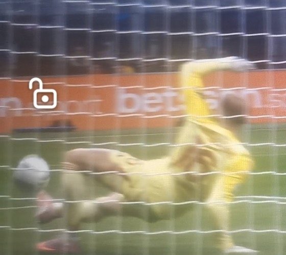 simonegianc's tweet image. Qualcuno gli chieda che cosa cazzo voleva fare #DiGreforio #jvtblive #InterJuve