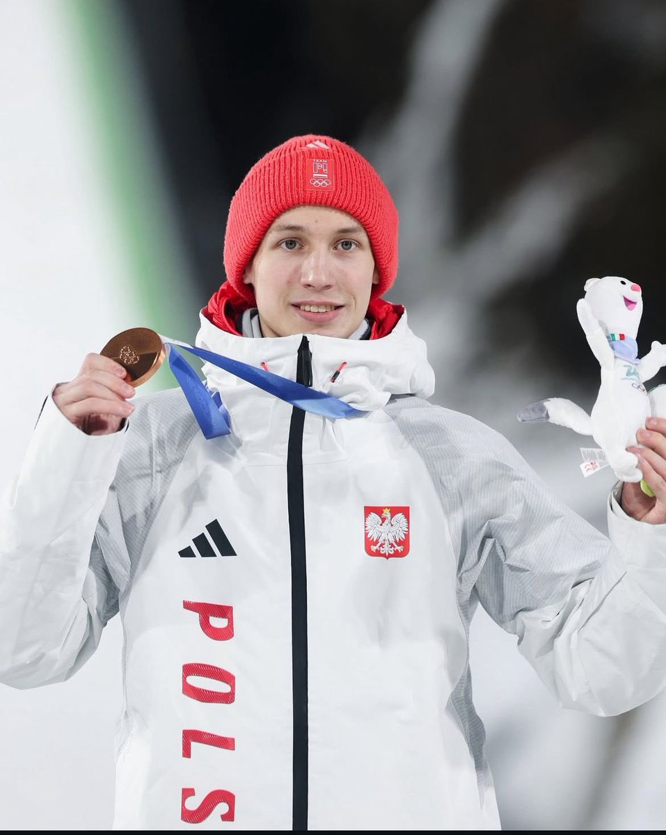 King Kacper Tomasiak. King polskich serc. Dziękujemy Panu, Mistrzu Kacprze, dziękujemy Pana rodzicom i dziadkom, wszystkim którzy Pana ukształtowali. Niech żyje Polska✌️🇵🇱💪