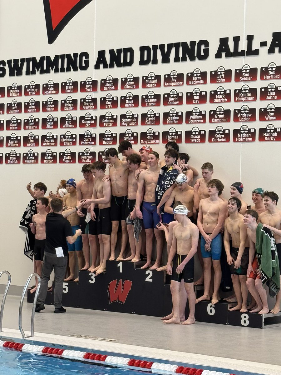 PLCSwimandDive tweet media