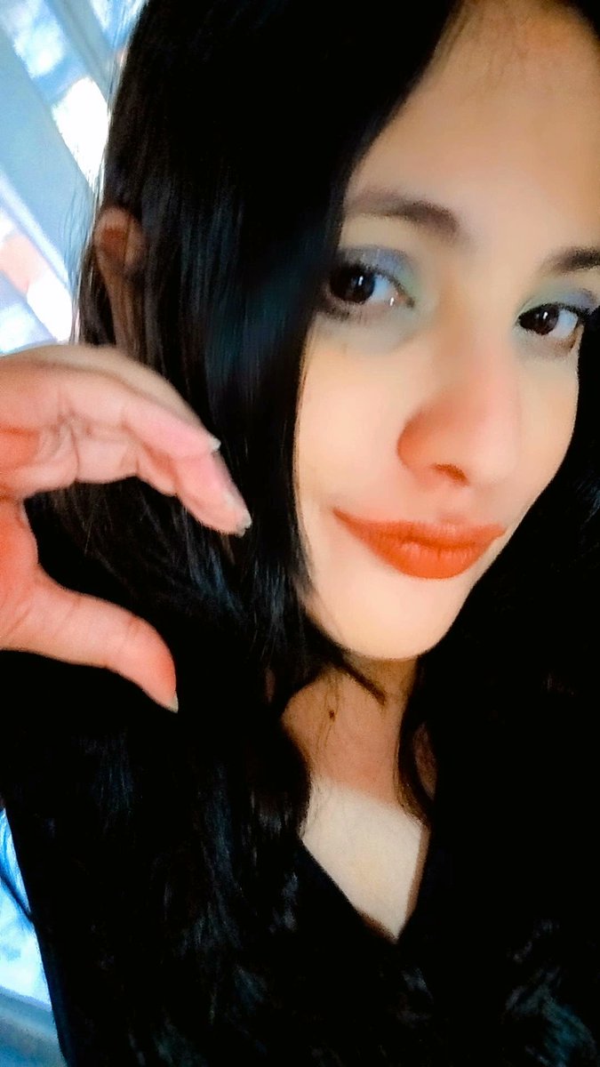 Hoy es 14 de febrero. No necesitas pareja para demostrar amor. Hay mucha gente a tu alrededor que te quiere y se preocupa por ti. Y si por alguna razón estás solo, recuerda que siempre te tienes a ti mismo o a tu mascota. En mi caso, comparto con mí comunidad