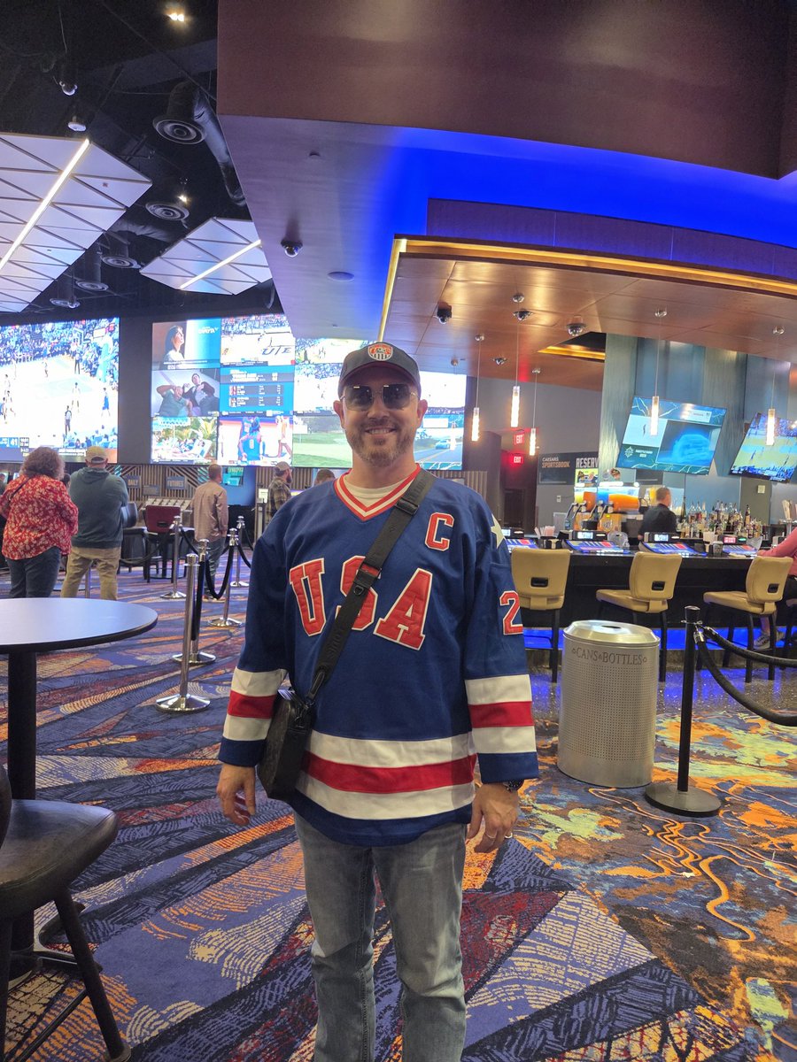 Uncle Lou tweet media