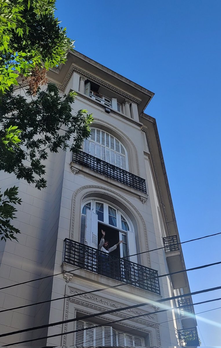 Que raro el cucu de Buenos Aires