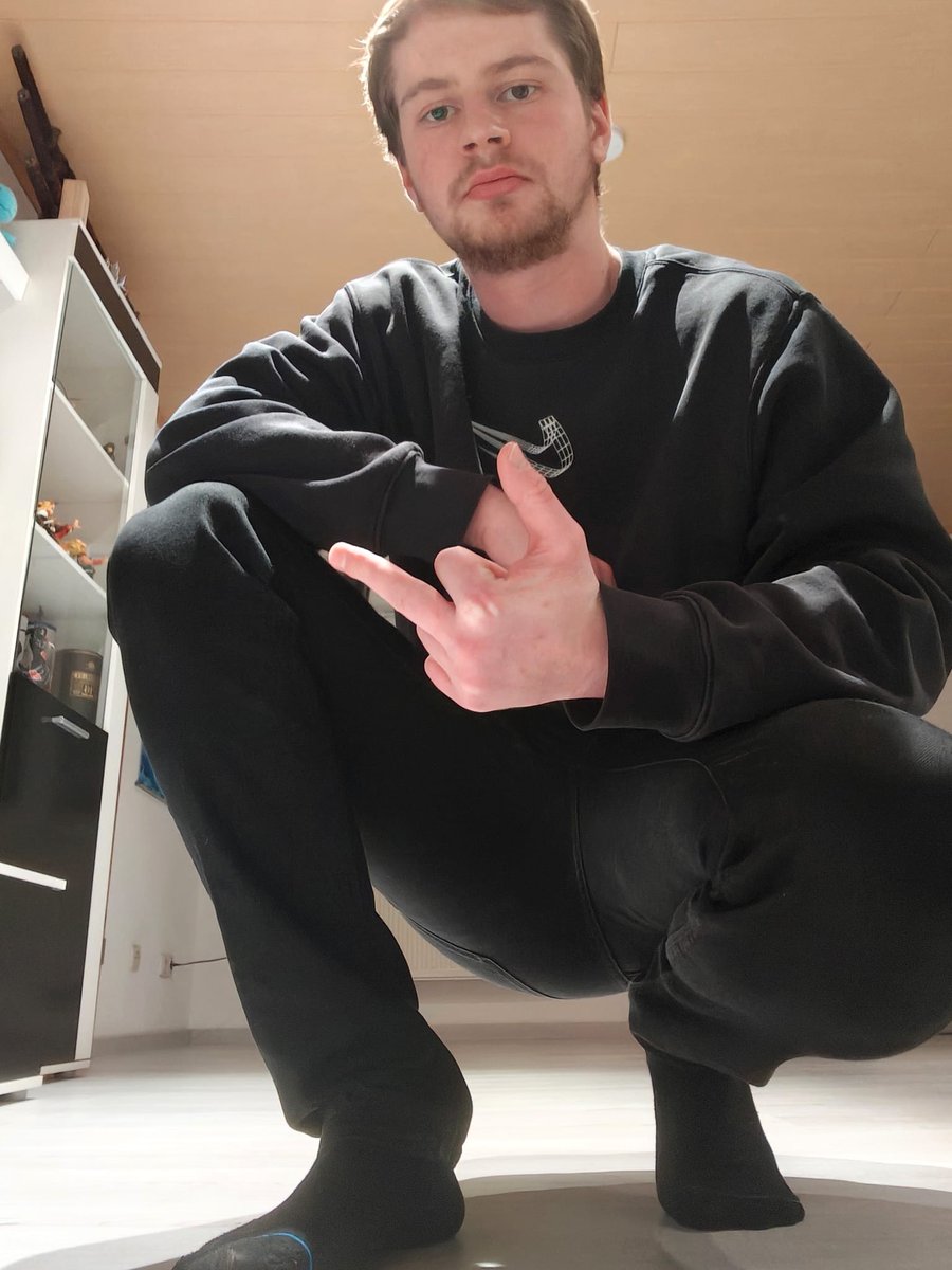 YouPayScotty's tweet photo. I know you’re dying to get on your knees and sniff my feet.
Send tribute and maybe I’ll let you worship them properly.
#findom #footmaster #cashfag #paypig #alphamale #sockmaster #feetworshi̇p #soles #cashmaster #soleworship #cashpig #germansockmaster #sockworship #malefeet #footboy #footdomination #sneakerworship #blacksock #blacksocks