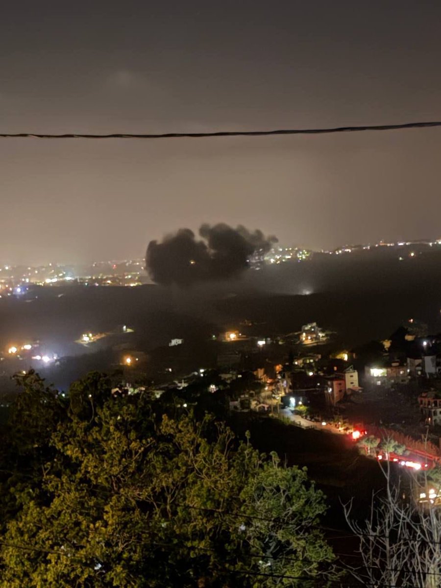 sahouraxo's tweet photo. BREAKING:

Israel is dropping bombs on civilian areas in South Lebanon, in the dark of night. https://t.co/g7l8n5Vhoq