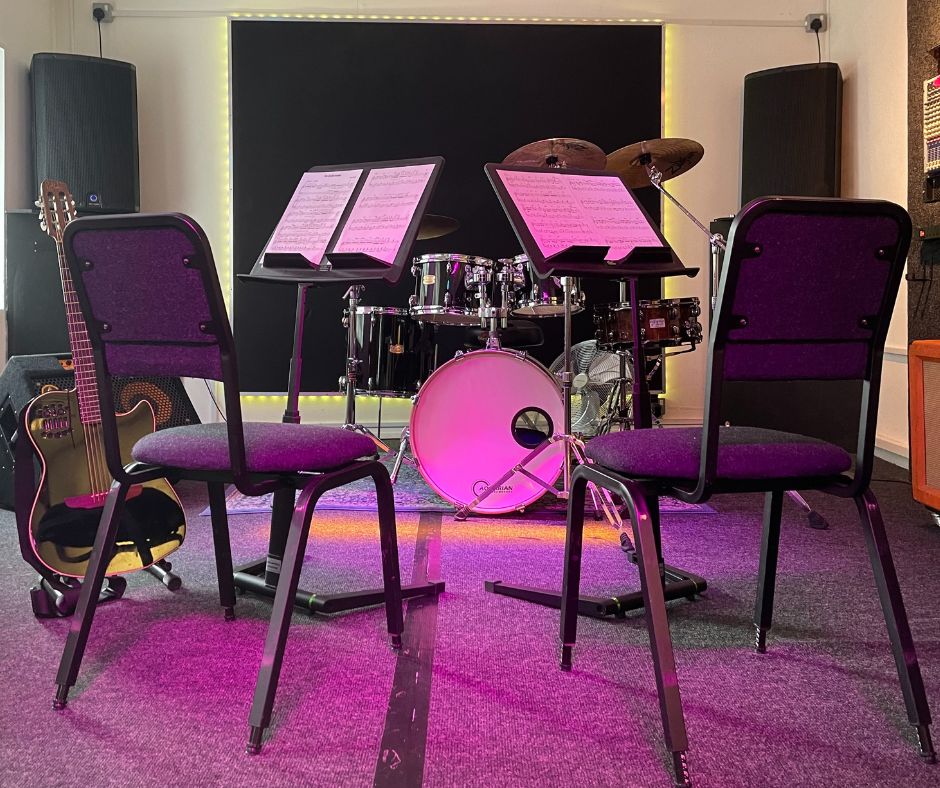 Every musician needs a perfect partner 🎶❤️

Our range of stands and chairs is designed to support every performance — so you can focus on the music 🎼

Find your perfect performance partner: ratstands.com

#MusicStand #Music #Musicians #MicStand #MusicStudio