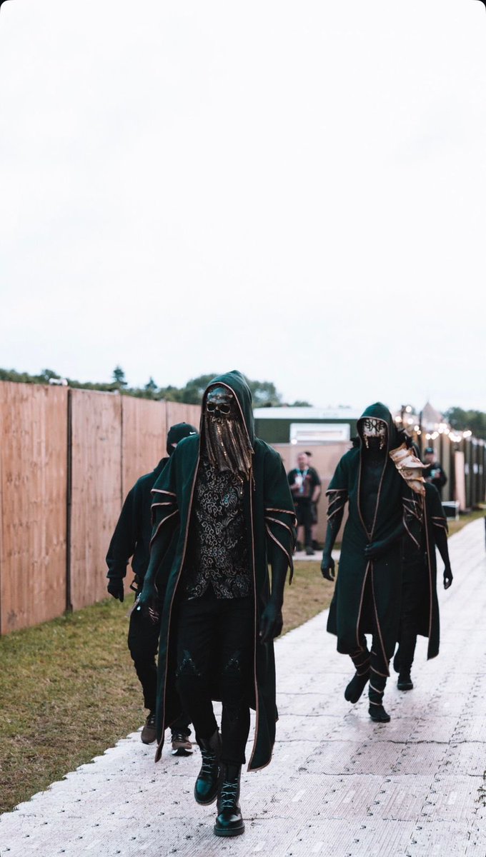 daily sleep token tweet media