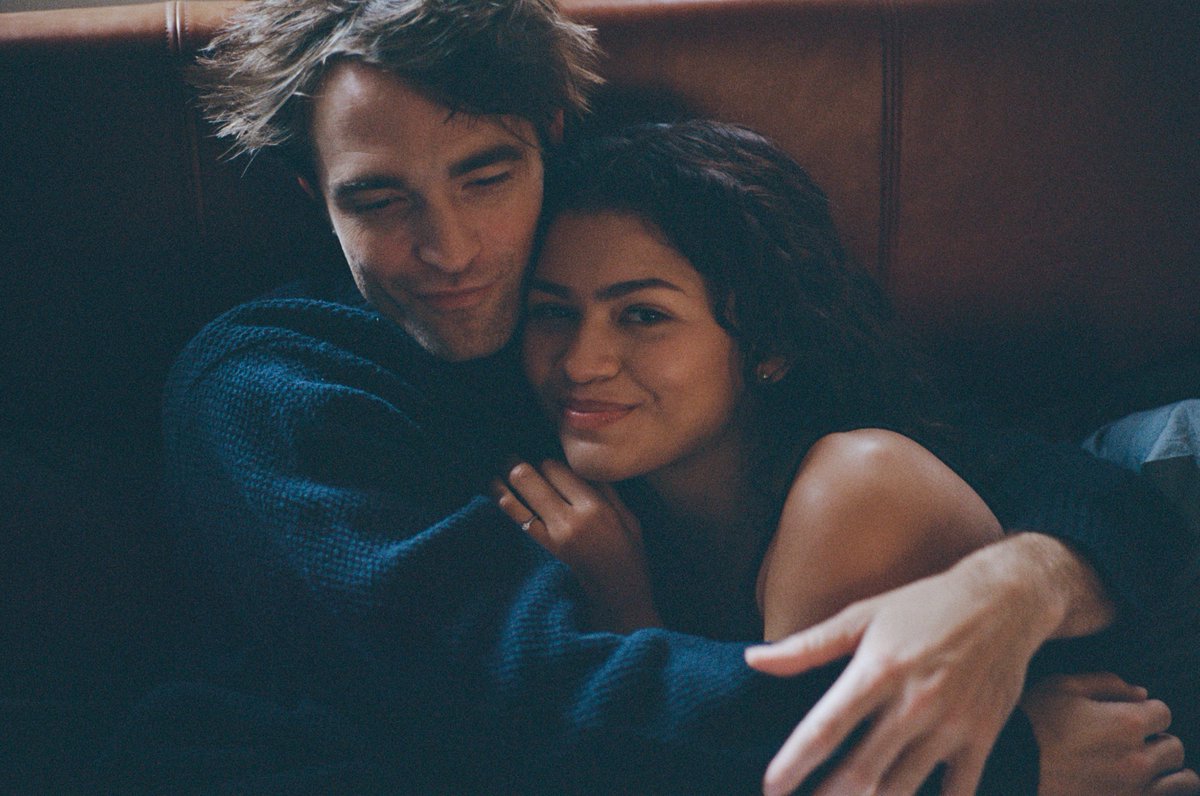RPAustralia's tweet photo. ❤️❤️❤️#CharlieandEmma #RobertPattinson #Zendaya https://t.co/NW5R2atjBz