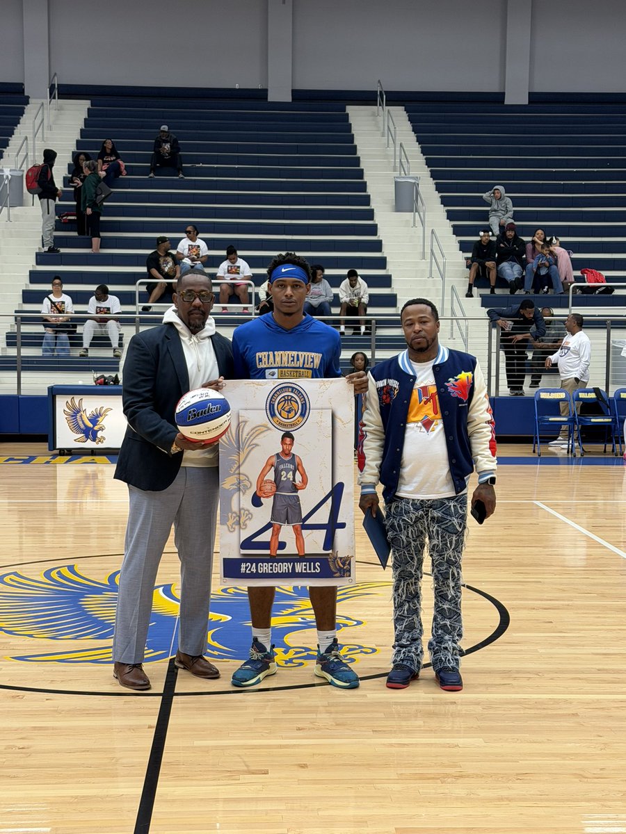 Channelview Basketball tweet media