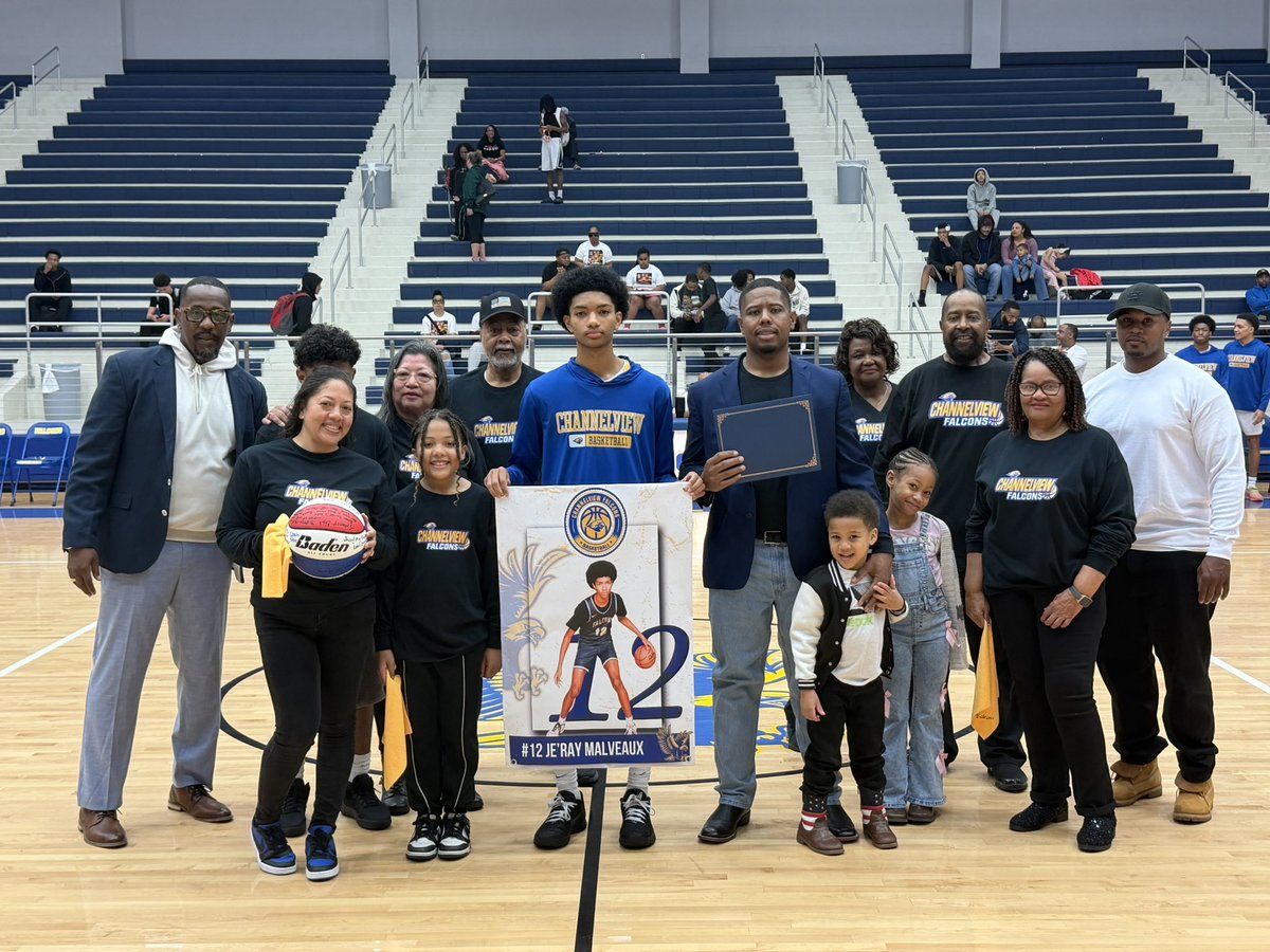 Channelview Basketball tweet media