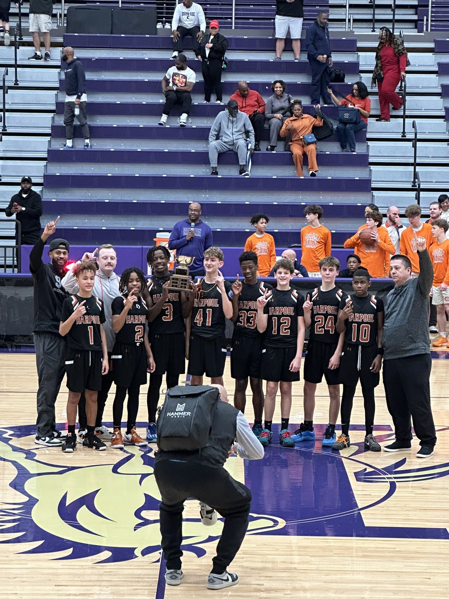 ReedHeim's tweet image. The #Southside making some noise today as the 7th Grade @HarpoolMSBoysA and 8th Grade @RCMSAthletics brought home the ‘ship! Future @DentonGuyer_FB Wildcats everywhere! #DifferentBreed
