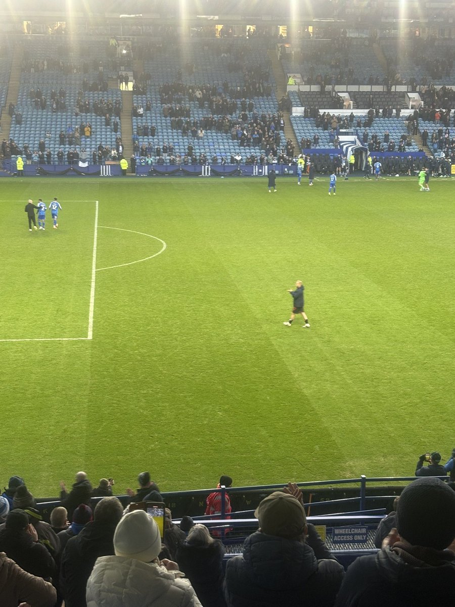 clairjo's tweet photo. Goodbye Bazza, once an owl always an owl 
Thankyou for everything you did for the club and the amazing memories you gave us fans #swfc #MillwallFC wishing you all the best in your future endeavours #legends #barrybannan https://t.co/mkTpqAkn3e
