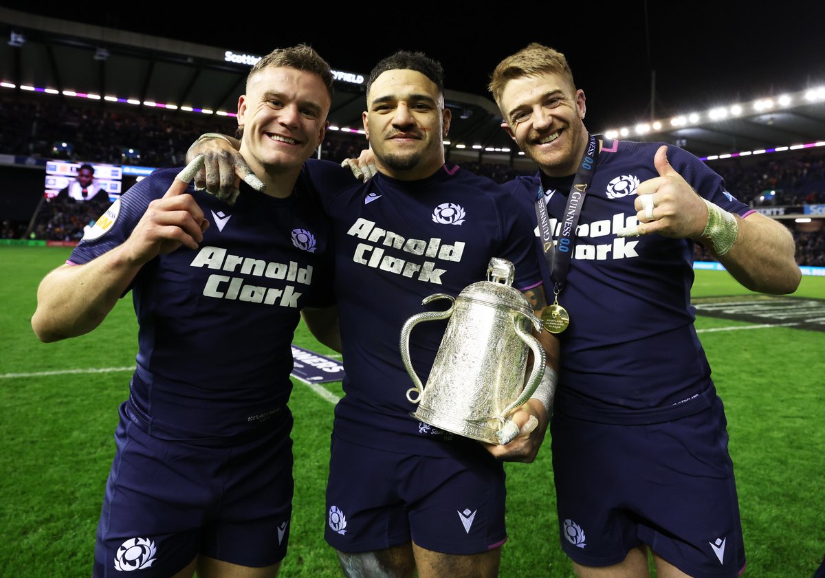 You bring the drinks, we'll bring the cup 🏆

#AsOne