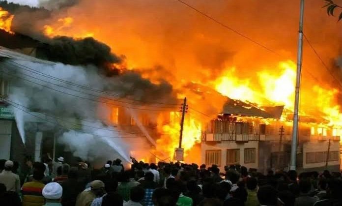 On behalf of Our Leader <a href="/KwankwasoRM/">Rabiu Musa Kwankwaso</a> and <a href="/KTGMovement001/">KTG Movement!</a>.
Our thoughts and prayers are with the affected traders.
#KanoSingerFireOutbreak
#KanoPopularSingerMarket