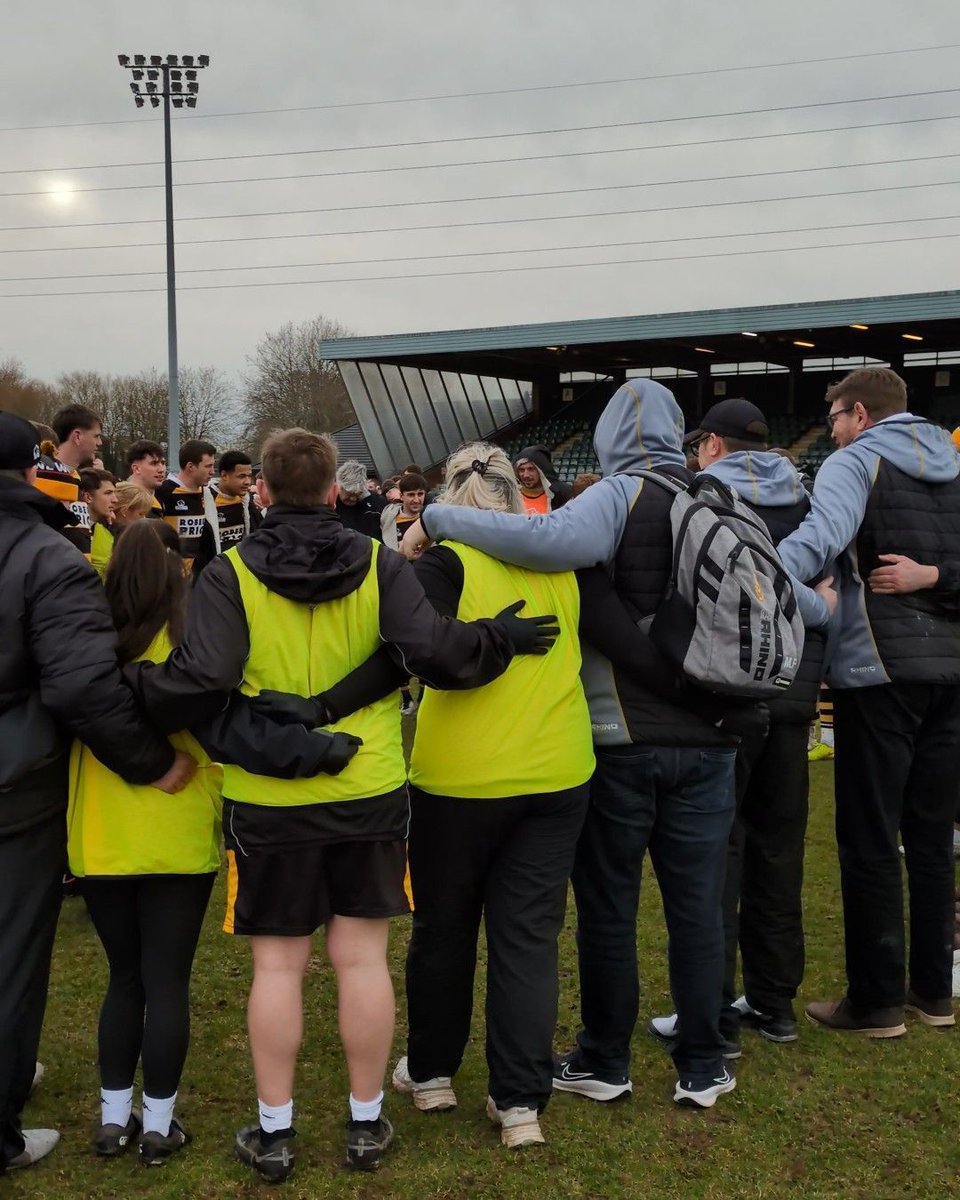 NewportRFC's tweet image. Topped the pool. Home semi-final incoming.

Nos da, B&amp;amp;As 🖤💛

#COTP #YmlaenCasnewydd