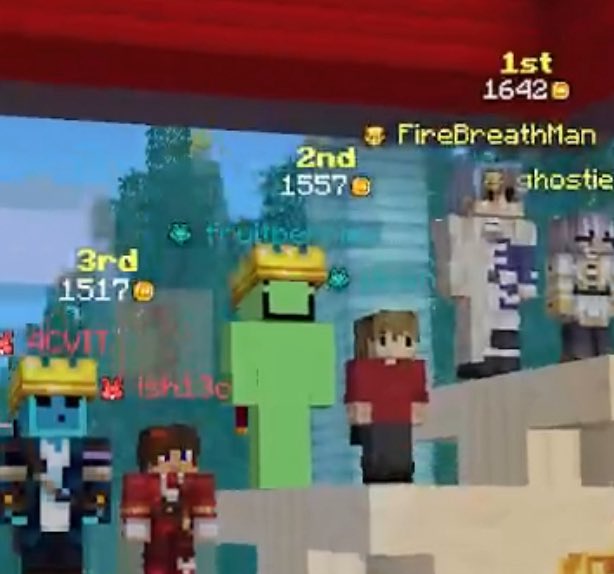 grian being a little guy next to fruit i went awww