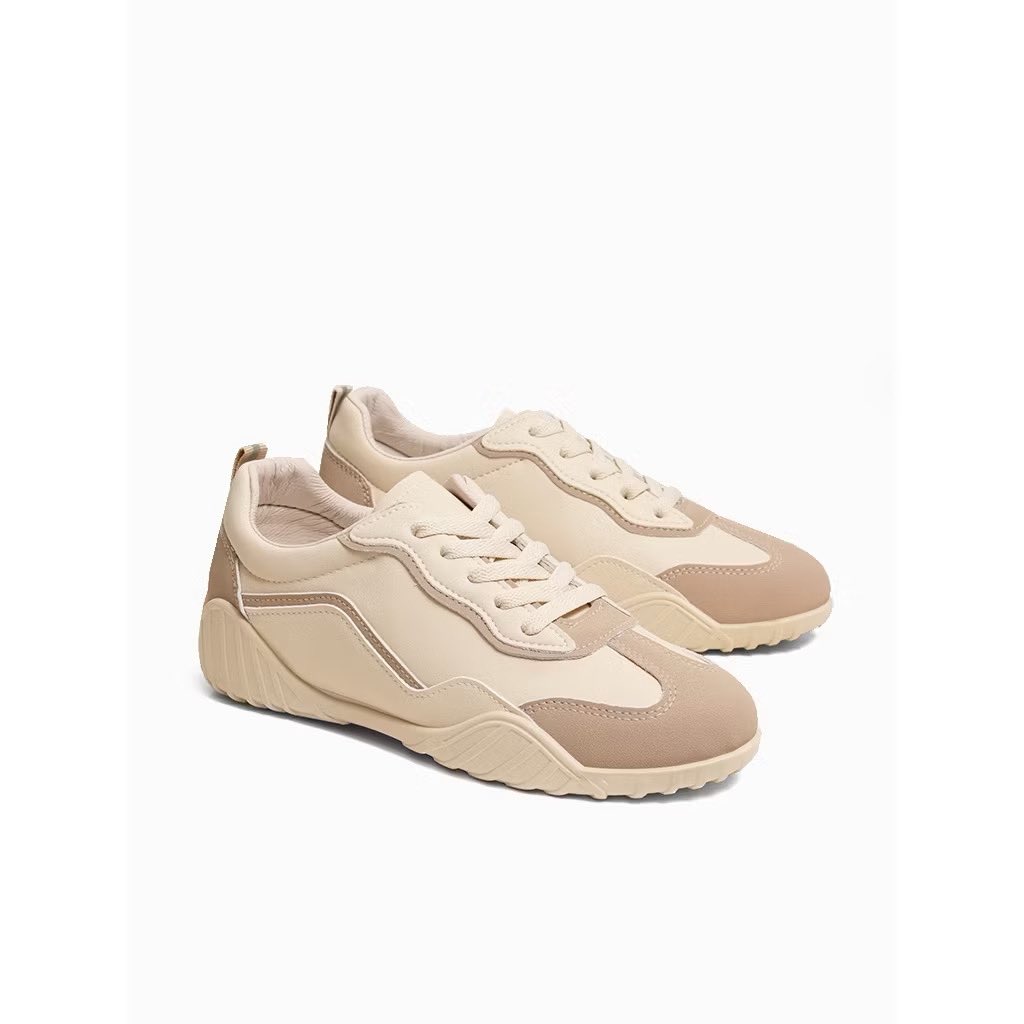 risseo's tweet photo. ￼CLN 22J-Trill Lace Up Sneakers
🔗: https://t.co/j1yzKL1gpu https://t.co/dgqaPgRcxl