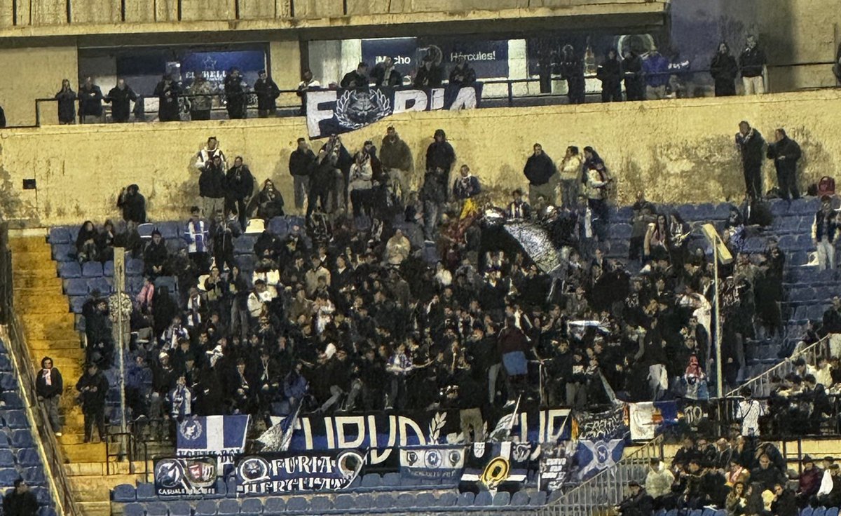 MAÑANA TENEMOS UNA CITA IMPORTANTE HERCULANOS!!
A LAS 17:00 EN LA PUERTA 0 PARA MOSTRAR NUESTRO DESCONTENTO CON LA GESTIÓN DEL CLUB, A PARTIR DE LAS 18:00 TODOS AL RICO PEREZ A DEJARSE LA VOZ!