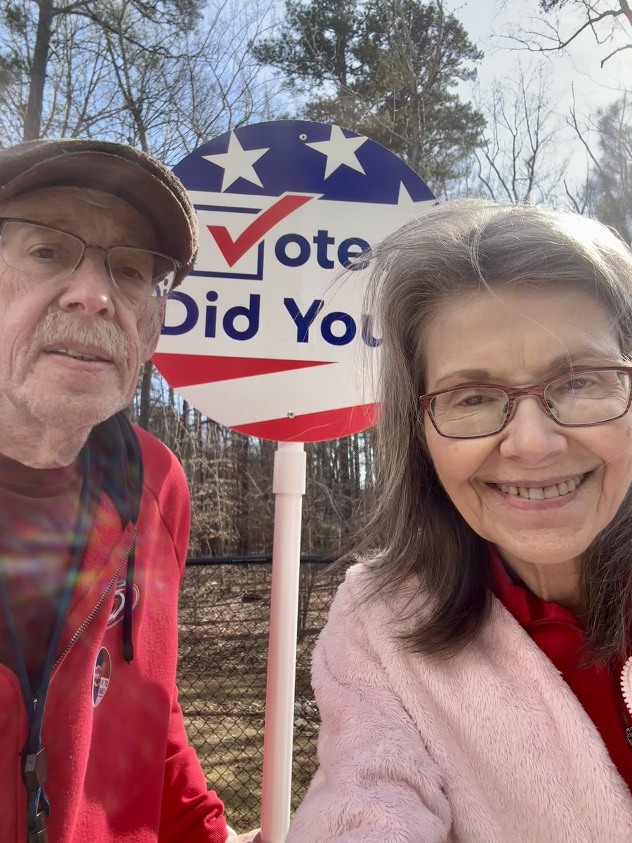 gercohen's tweet photo. Just early voted with Pam @Cohencats at Wake County Lake Lynn Community Center. No line ! #readytovote @WakeElections https://t.co/6hceD3iumM