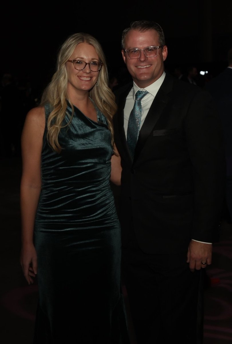 Adam Gregg tweet media