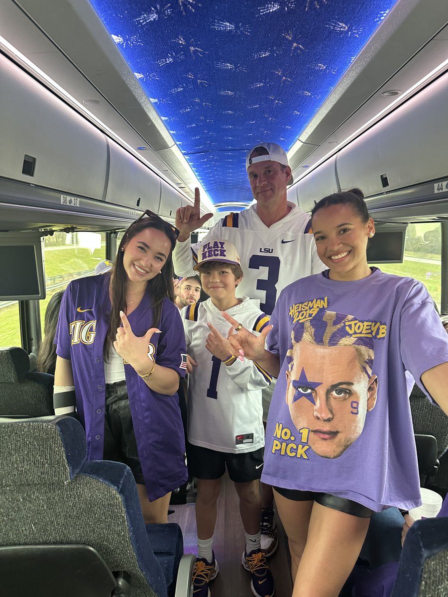 #JustDifferent ⁦<a href="/LSUgym/">LSU Gymnastics</a>⁩ ⁦<a href="/LSUfootball/">LSU Football</a>⁩