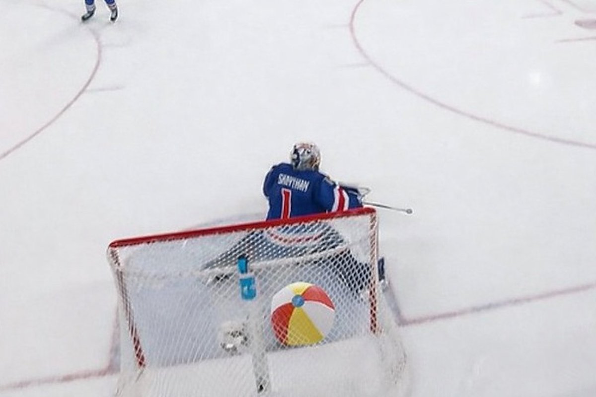 FreePetey tweet media