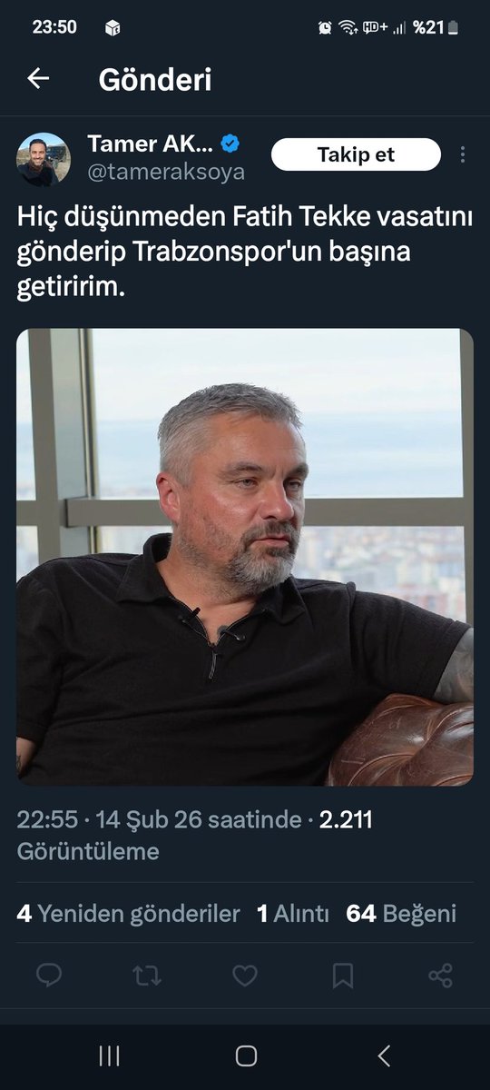 Paylaşımı tayma düştü kimdir nedir bilmem beni engellemiş aykırı yorumu sevmediği belli 

Sadece ileri şişirme top ve geçiş hücumu üstüne planı olan başka planı olmayan birini TS'ye layık görüyor 

Kusura bakma senin futbol bilgine....
Allah'tan engellemişsin beni