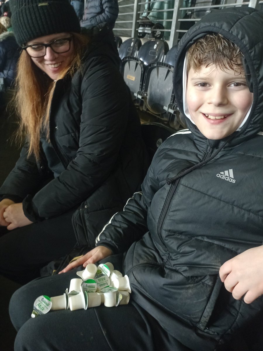 Apologies to anyone who wanted milk in there tea in the east stand tonight 🙈