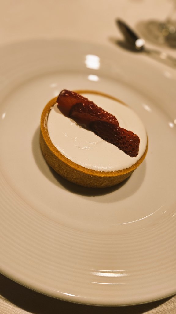 BreakPointBytes's tweet image. Escargots
Carne Asada
Shrimp Cocktail 
Toffee Cheesecake 
#foodie #dinner #fba