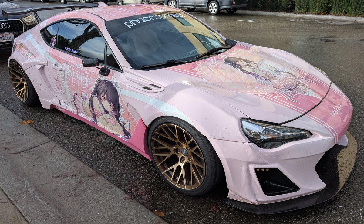 カピ― tweet media