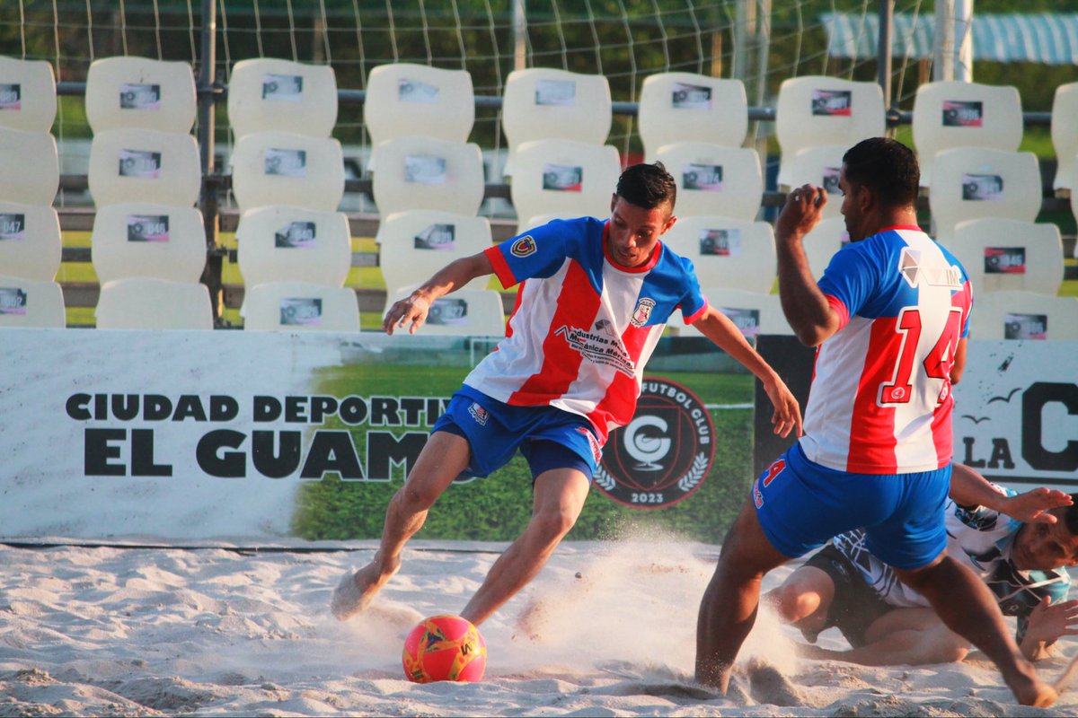 BeachSoccerVen's tweet photo. ¡𝑬𝒔𝒕𝒖𝒅𝒊𝒂𝒏𝒕𝒆𝒔 𝒗𝒊𝒏𝒐 𝒅𝒆 𝒂𝒃𝒂𝒋𝒐! 🙌🏽⚽️🏝️ Sumó 3 puntos ante Los Cortijos en un partido que dió vuelta y terminó 3️⃣-2️⃣

#BeachSoccerVenezuela #MagosEnArena #J3 #FaseRegional https://t.co/3oyJQwzEUg