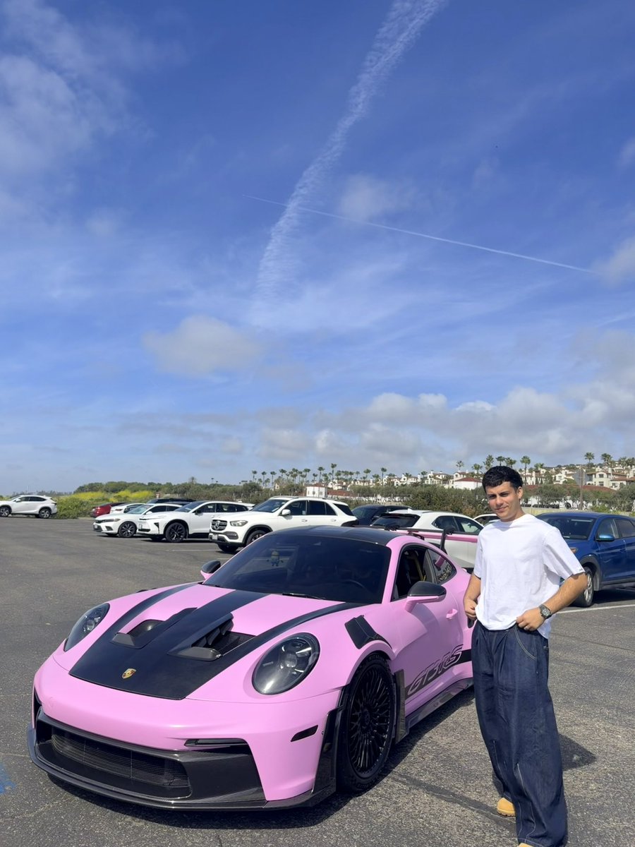 Stable Ronaldo tweet media