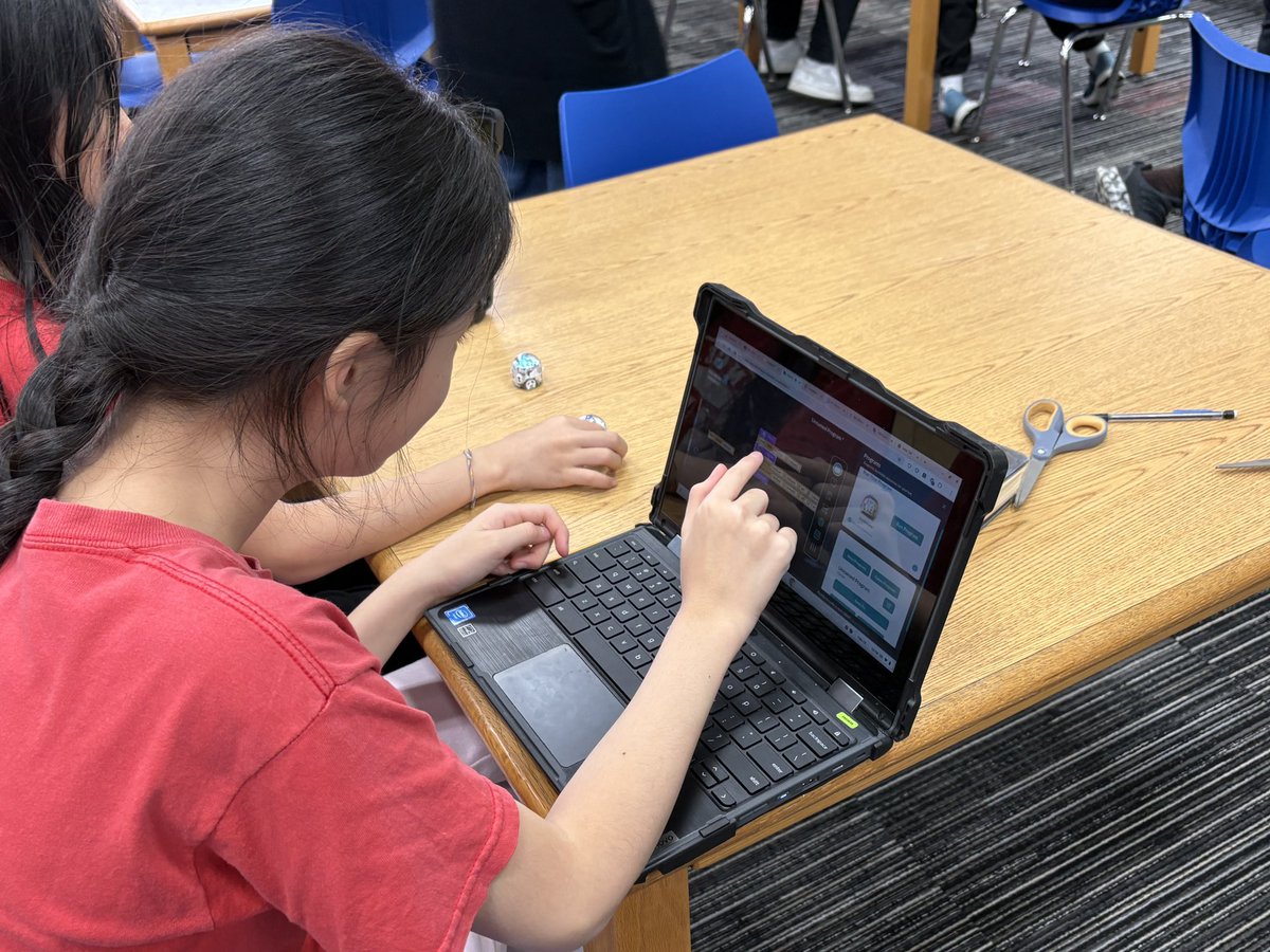 Wyatt Elementary Library tweet media