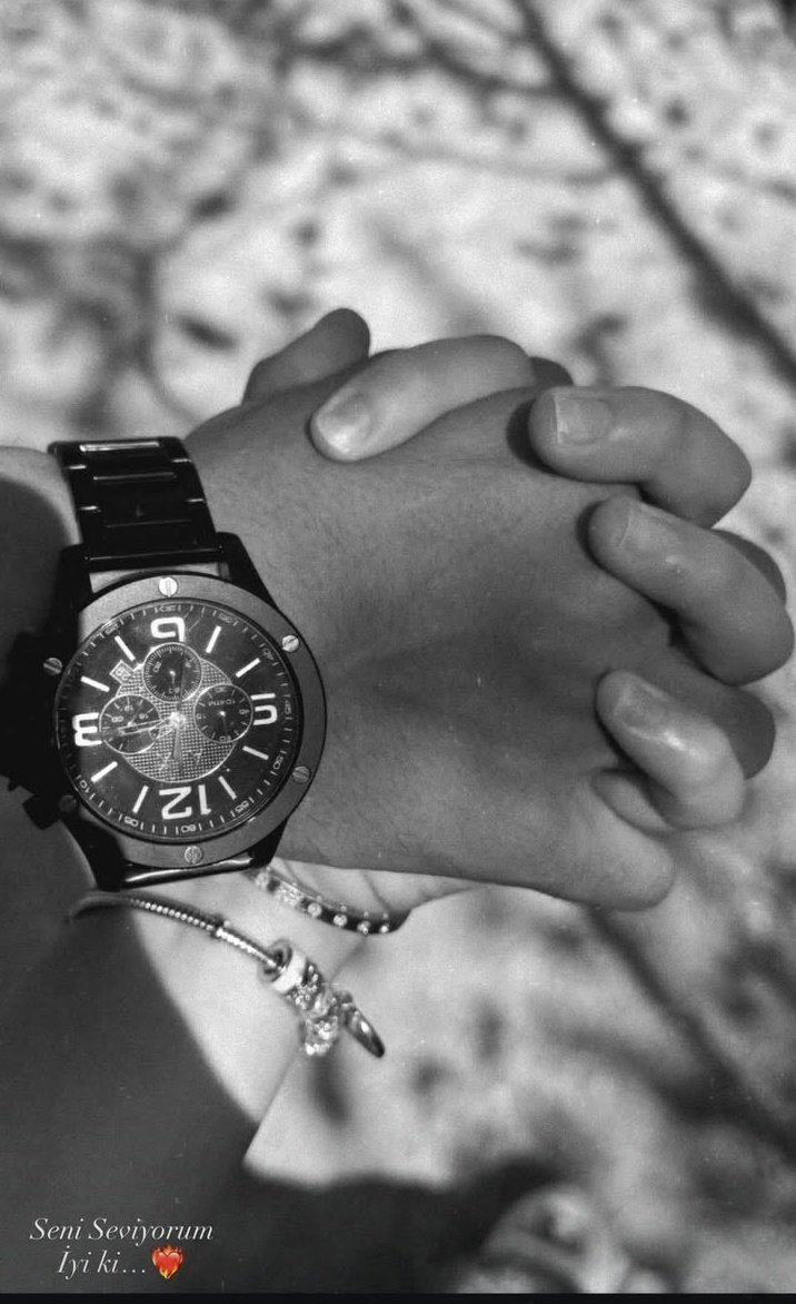 Uff bu nee çok güzellll...🫠🫶🏻💦🤍
#yagmuryüksel