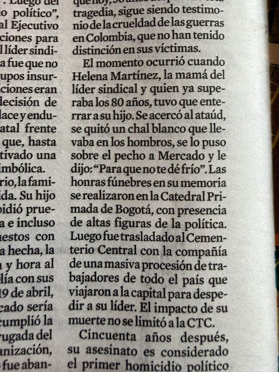 Hace 50 años el M-19 secuestró al dirigente sindical José Raquel Mercado. Sesenta y cinco días después lo asesinaron a mansalva. Durante el entierro, su madre se acercó al ataúd y le puso sobre el pecho el chal que traía puesto. “Para que no te dé frío”, le dijo.

<a href="/elespectador/">El Espectador</a>