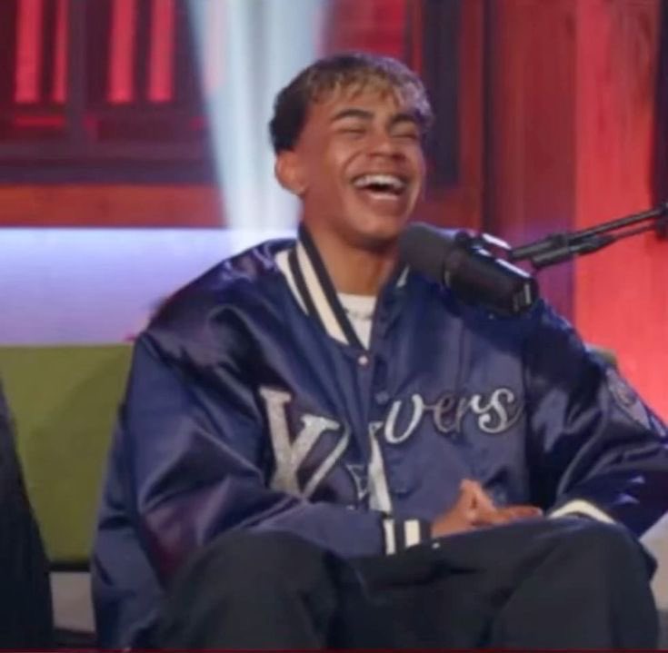 ”lamine yamal ghosts in big games“

Real Madrid ⚽️⚽️⚽️🅰️🅰️
France ⚽️⚽️⚽️
Atletico Madrid ⚽️🅰️🅰️
Borussia Dortmund ⚽️🅰️
Benfica ⚽️🅰️
Netherlands ⚽️
Germany 🅰️
England 🅰️
PSG 🅰️
Brazil 🅰️
Inter Milan ⚽️
Bayern Munich 🅰️

⚽️ 46 goals
🎯51 assists
🏆 6 trophies
🥇 8 individual awards