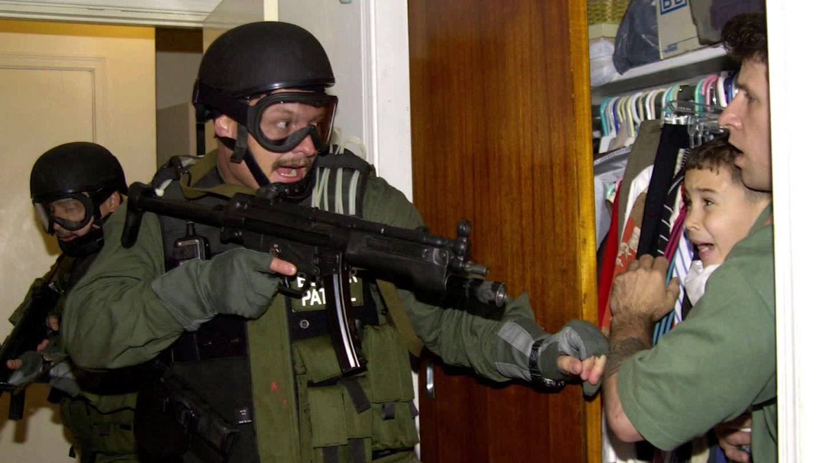 Albert_Prazolam's tweet photo. @JoJoFromJerz @charjahar Elian Gonzalez? https://t.co/pELMswphZD