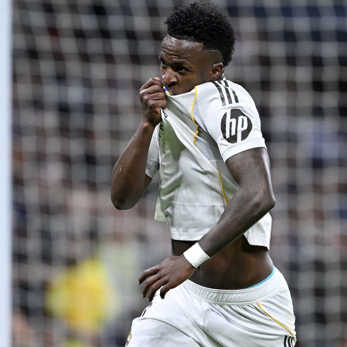 Both penalties won with insane dribbles.

Both penalties converted with insane precision.

VINI JR IS UNBELIEVABLE! 🔥🔥🔥