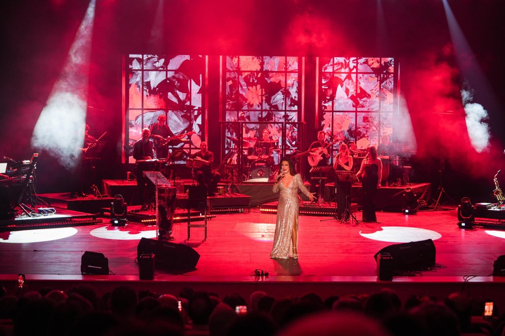 Ayşe Ünlüce tweet media