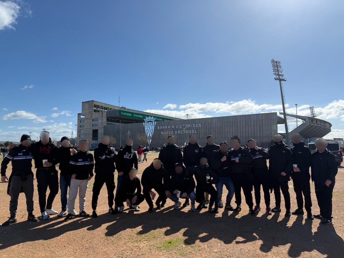 Córdoba - C.D Leganés 

Nuevo on tour, esta vez por tierras andaluzas.

Se nos escaparon los tres puntos, pero no la posibilidad de volver a viajar a tu lado.

Allá donde estés, tus drugos nunca te dejarán solo.