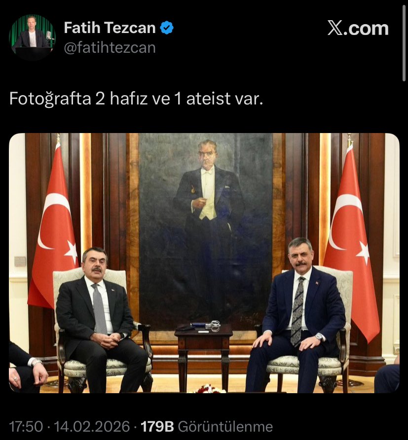 Fatih Tezcan, Türkiye Cumhuriyeti Devleti’nin banisi Mustafa Kemal Atatürk üzerinden halkı kin ve düşmanlığa alenen teşvik suçu işlemektedir.
<a href="/TC_icisleri/">T.C. İçişleri Bakanlığı</a> bu şahsiyetsiz hakkında aksiyon almazsa, Türk milleti Başbuğ’una hakaretin cevabını bizzat verir.
#FatihTezcanTutuklansın