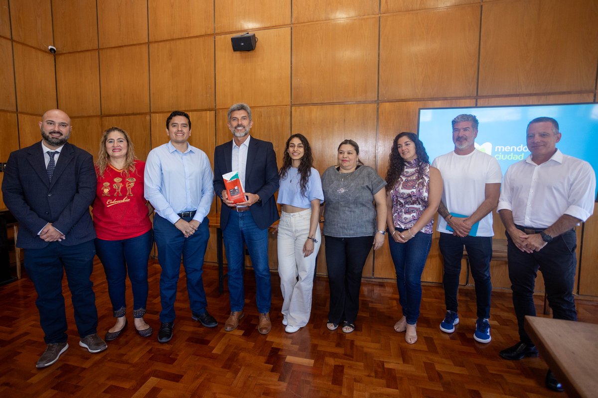 Consulado General de Colombia en Buenos Aires tweet media