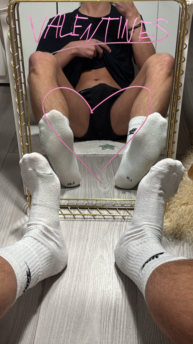 nicholas tweet media